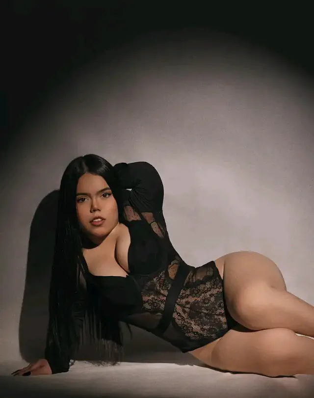 escort-media-a352bd8d-fb4c-45ad-9aff-b23e6c6f3908