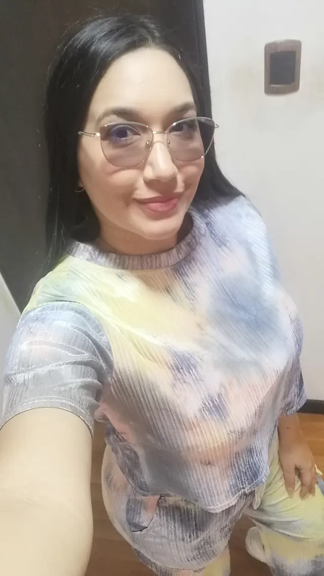 escort-media-a39d6d70-6186-4195-9f12-d34b4f76d476