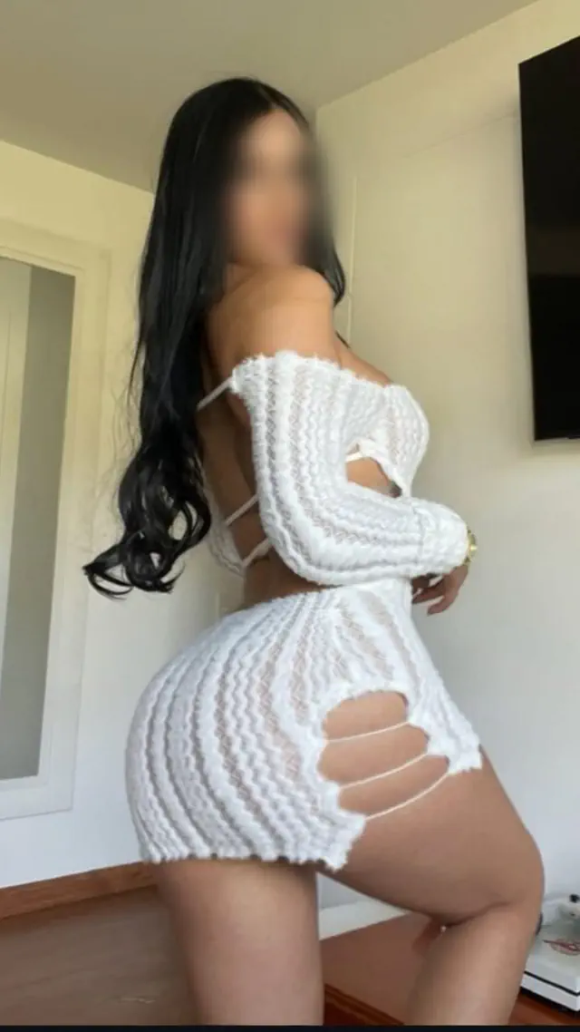 escort-media-a40e752b-95f3-42fd-bb27-797cbb98f001