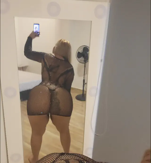 escort-media-a431af36-303b-4af7-86fa-fcae1fc3aee3