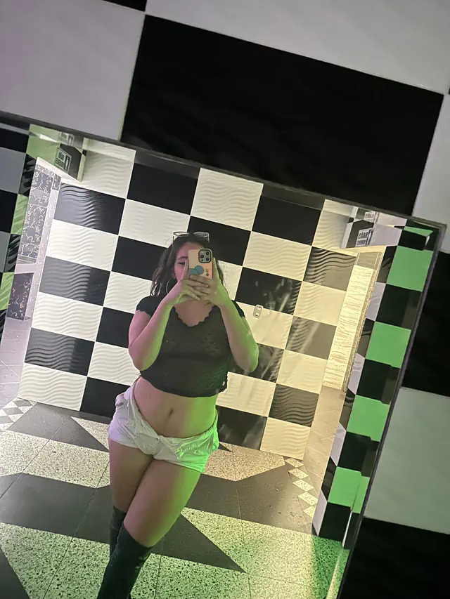 escort-media-a454e4ad-66d5-4d5c-b539-c6ce418ed000