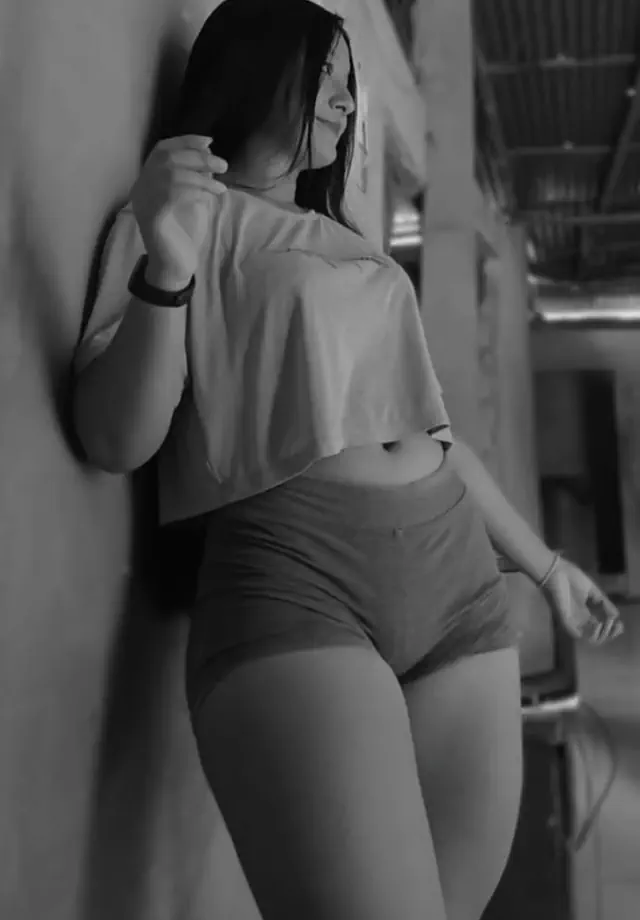 escort-media-a45d72fb-975b-491a-8ac8-436bc32272ec