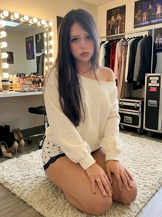 escort-media-a47081b4-a23a-4aee-acdc-c70520d17f45