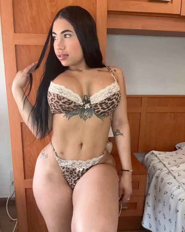 escort-media-a47ff718-390d-4e72-b6c8-ccc5e12d2448