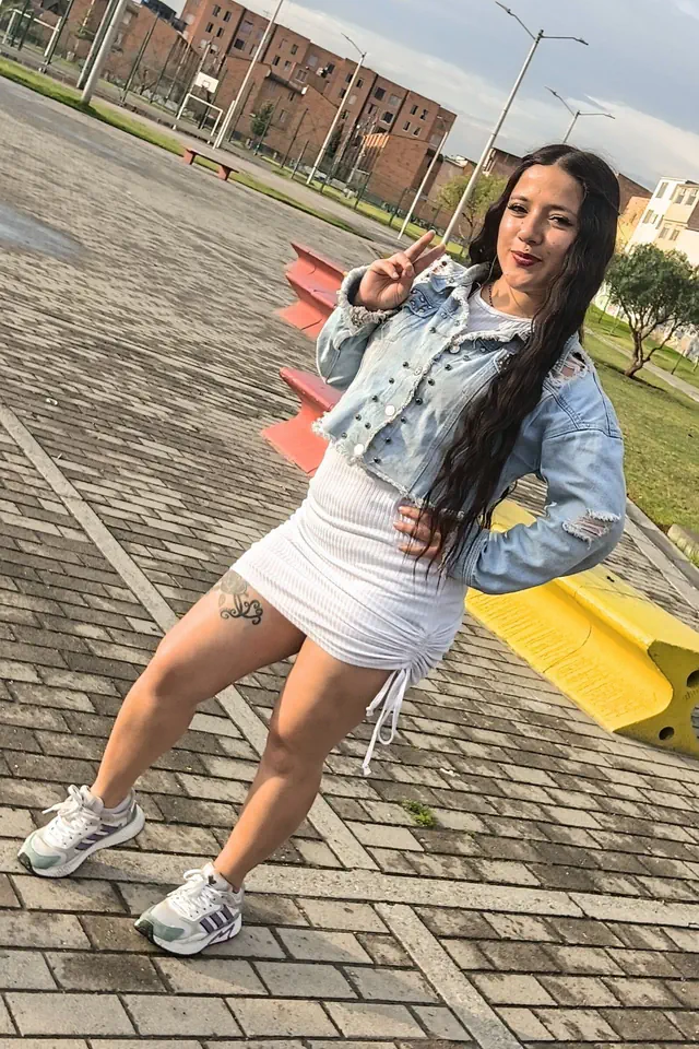 escort-media-a4d99e01-eadf-4f82-b31f-f99432efb3e1