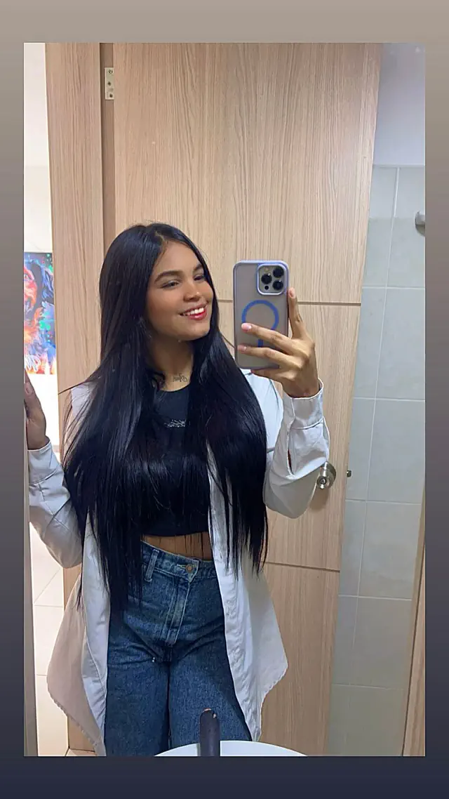 escort-media-a5d336c3-1a9d-4111-9ed9-28c5150a0af9