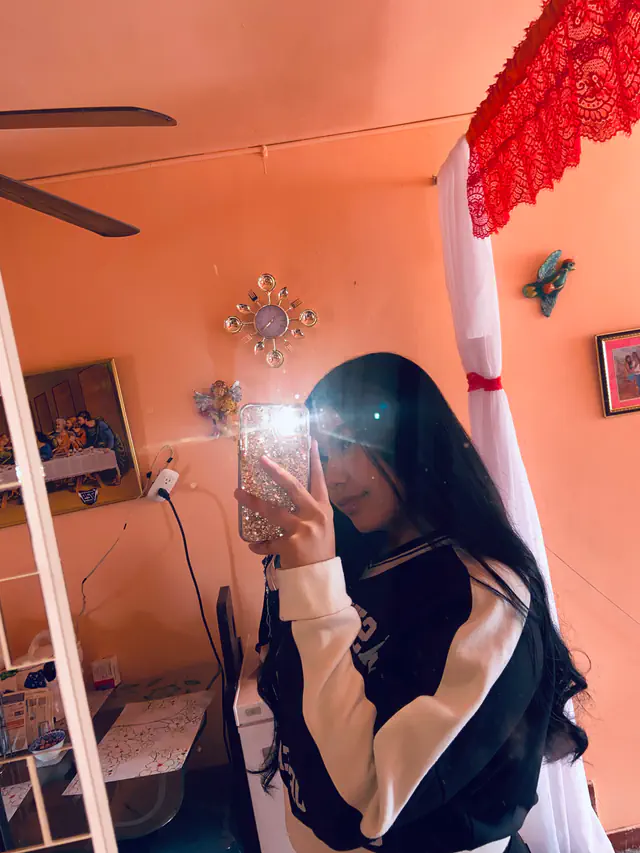 escort-media-a5f187a7-4cb9-483c-b3b5-8b258841c33b