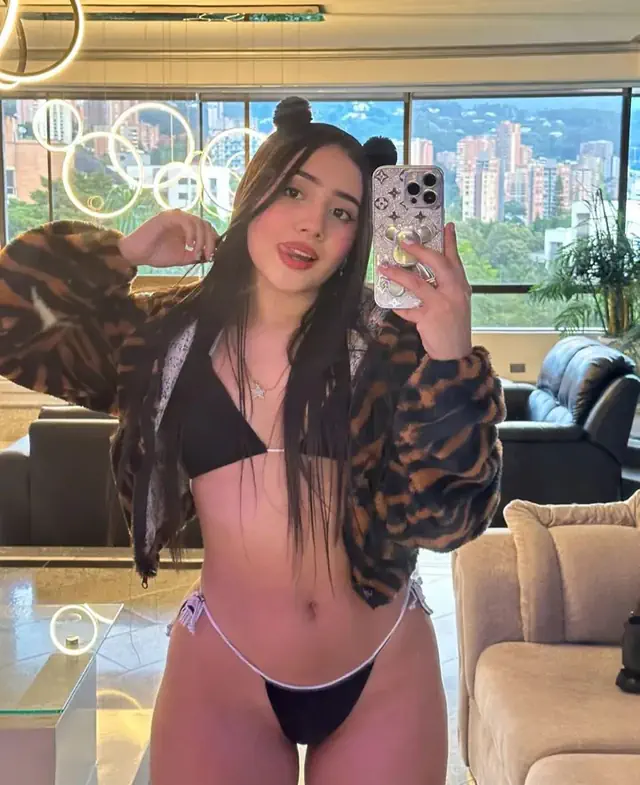 escort-media-a66f86ee-5de7-4e58-936b-5c874d35008b