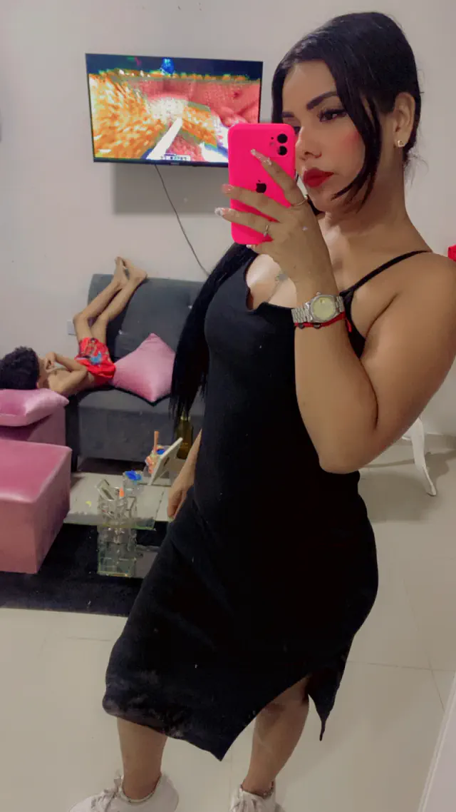 escort-media-a676d965-0ecf-49e5-a6c3-e7191d21afa4