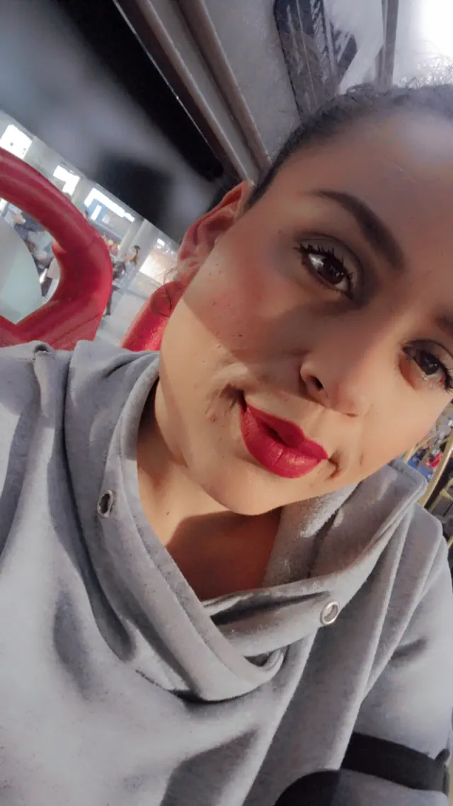 escort-media-a6e18e4c-3397-4894-a0fd-8c06cd32a300