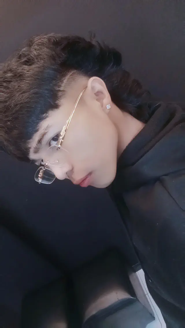 escort-media-a729386c-e8fe-4279-8eeb-080af37f96ce