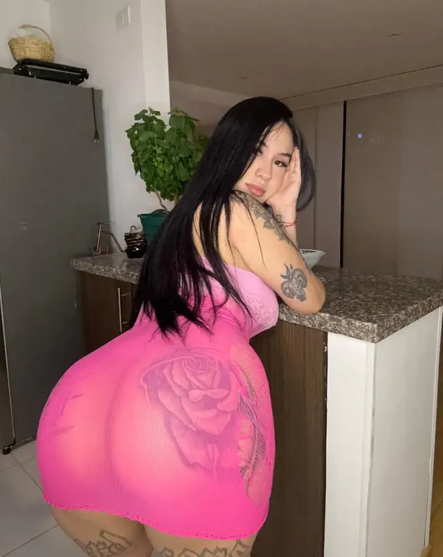 escort-media-a79f4dde-92e6-402f-b752-267c32cfd4c2