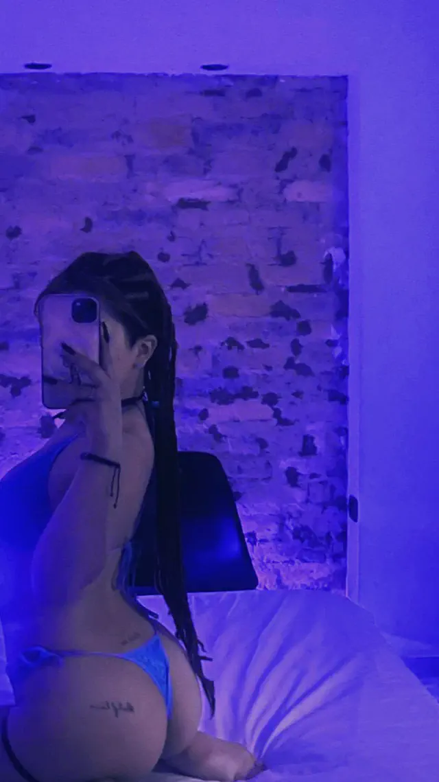 escort-media-a7a643a9-d2cf-4e5d-87a0-2efa7af1a99c