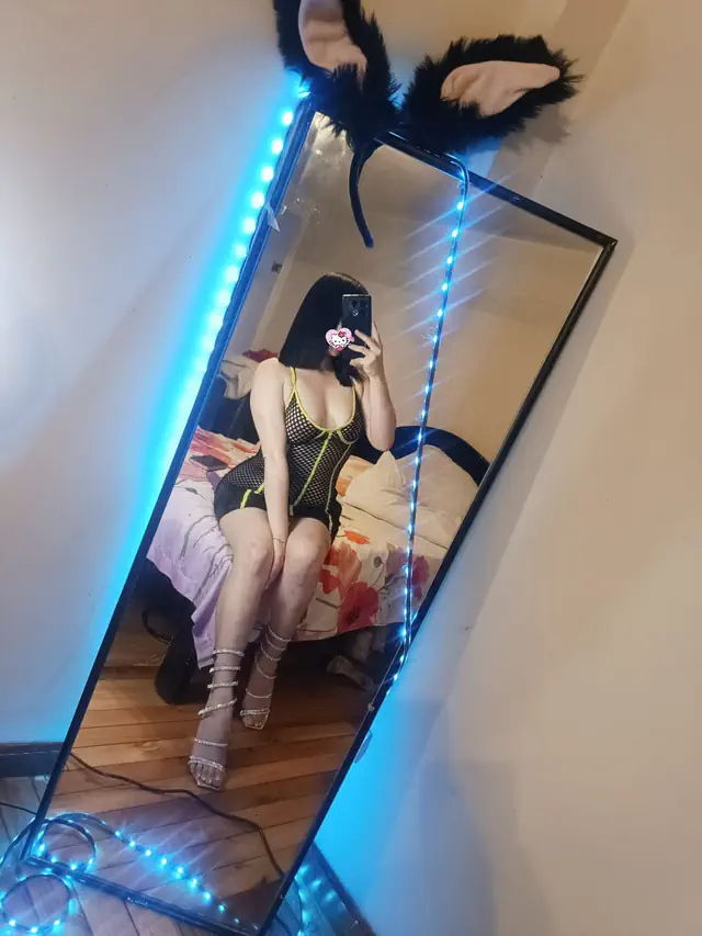 escort-media-a7c1f662-db93-40d1-949d-59a4746a83b3