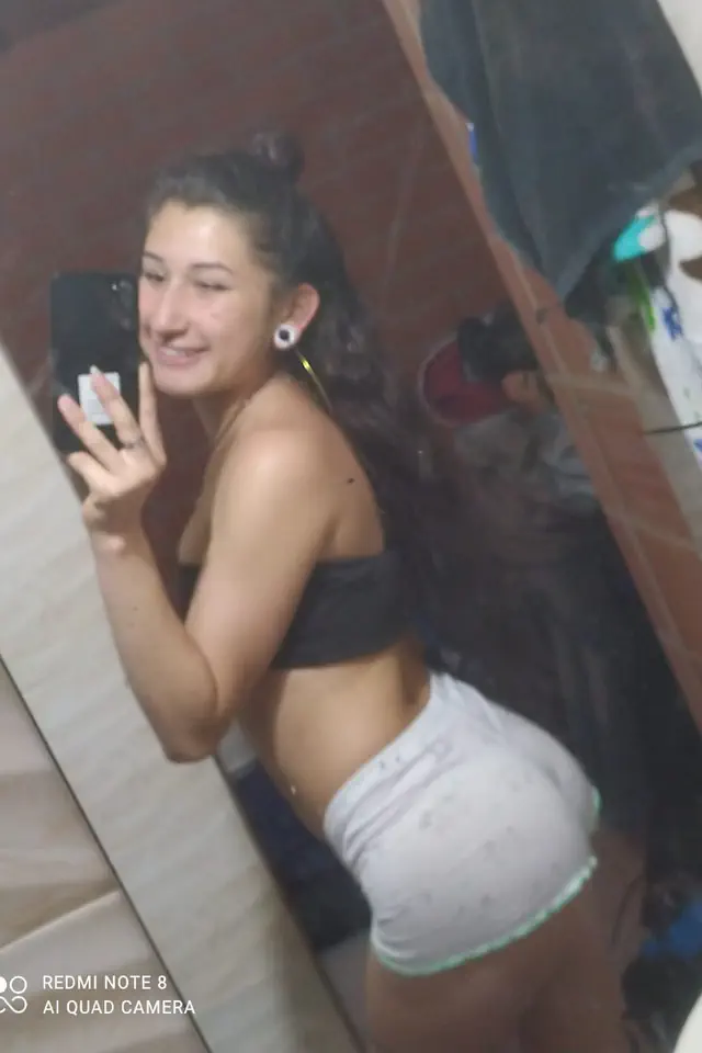 escort-media-a83ce35b-800d-4636-93e6-bb1692c9ea21