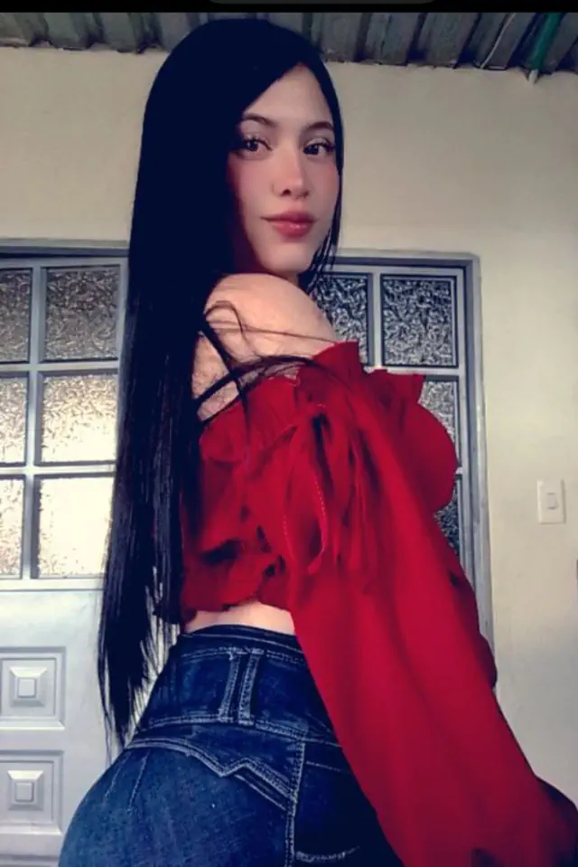 escort-media-a871873c-a1c0-43ca-8634-61ceb44d701f