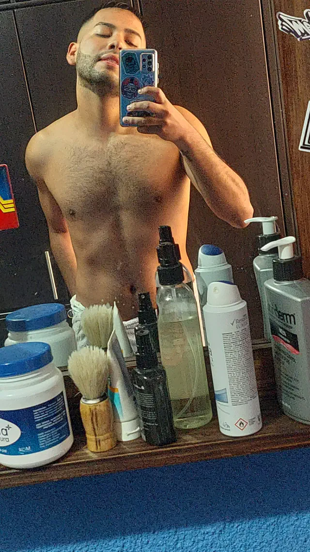 escort-media-a8980d1b-9a46-49e9-5048-1ced5dbc0100