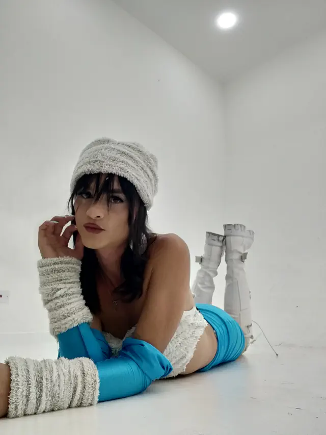 escort-media-a89dc938-a928-438c-bfc0-4e705682674a