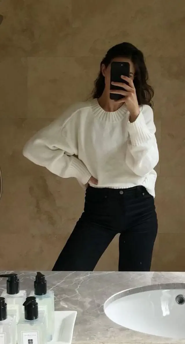 escort-media-a8a6b379-e2ec-4b01-f30c-2ac5cdefaa00