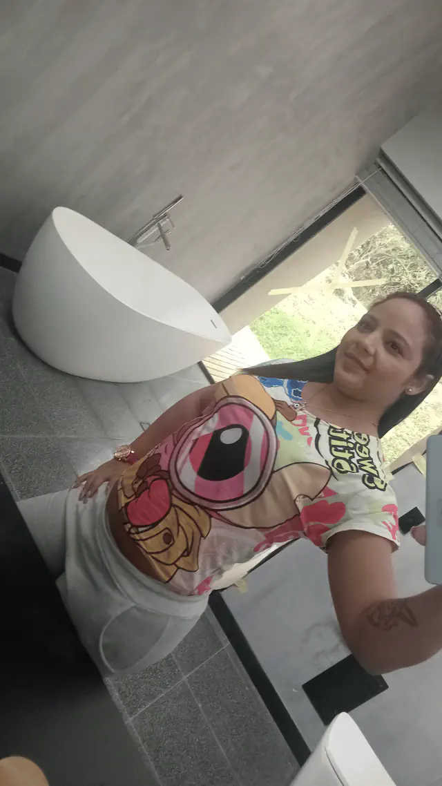 escort-media-a8ad5019-45b6-4446-af39-02b6df14cf00