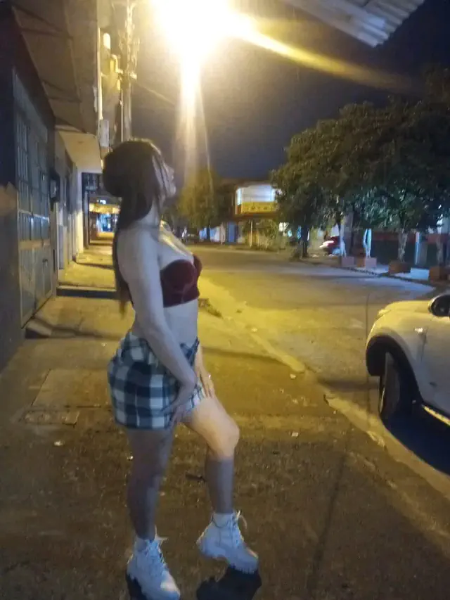 escort-media-a911c7b8-6d0d-4926-874d-080eb819b78b