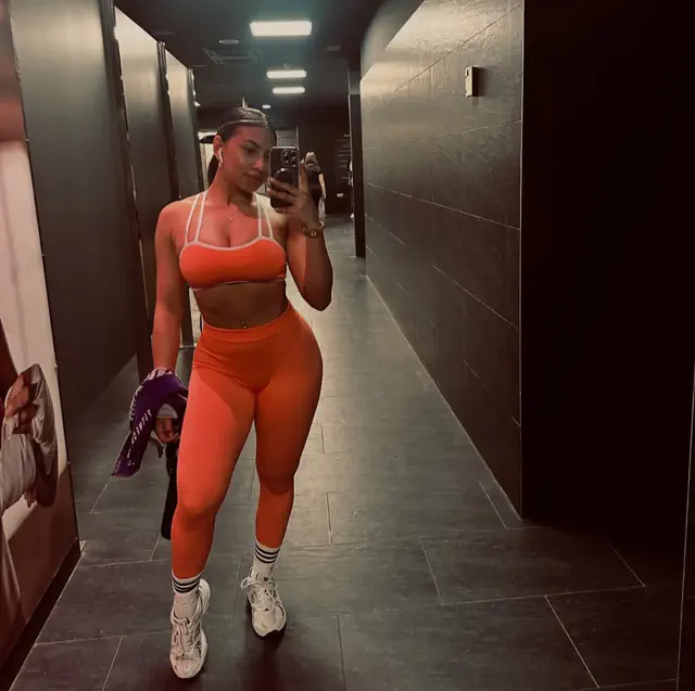 escort-media-a948c7a7-4d3a-4d99-a0c1-7fc8e6c5ae76