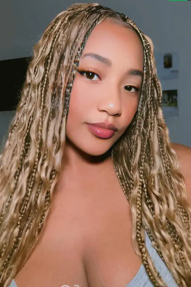 escort-media-a99071ad-1e4a-492b-9052-95a225e096ed