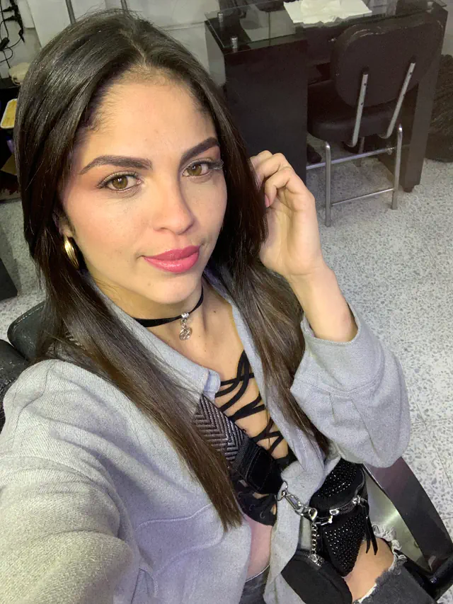 escort-media-a9c6e171-28cd-4f21-8776-4285a838005e