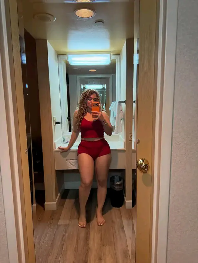 escort-media-aa20c686-de56-4a0c-87f5-6fb7820be085