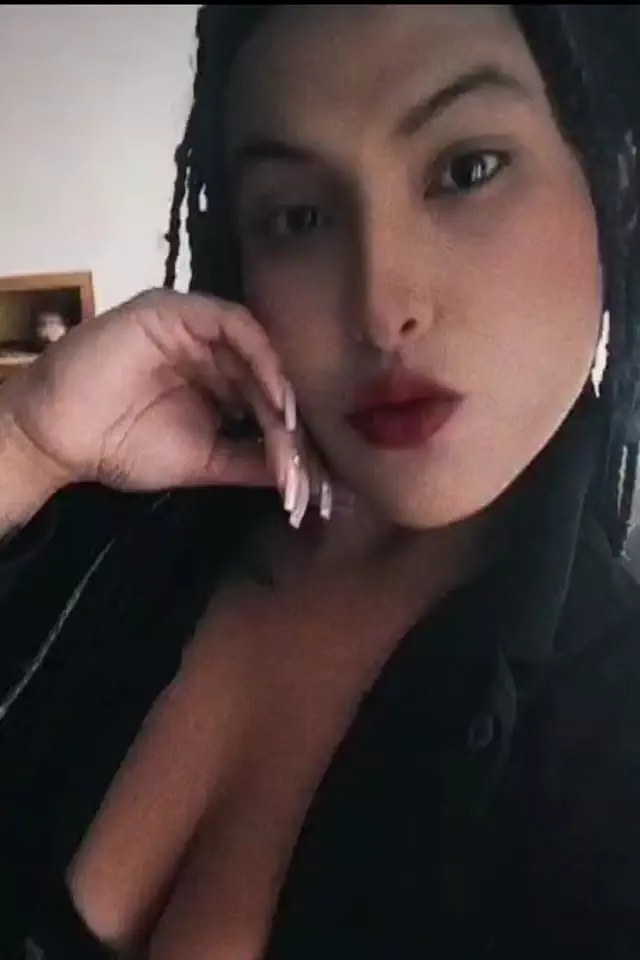 escort-media-aa36ee4c-d193-4a4f-8252-40ec402a8978