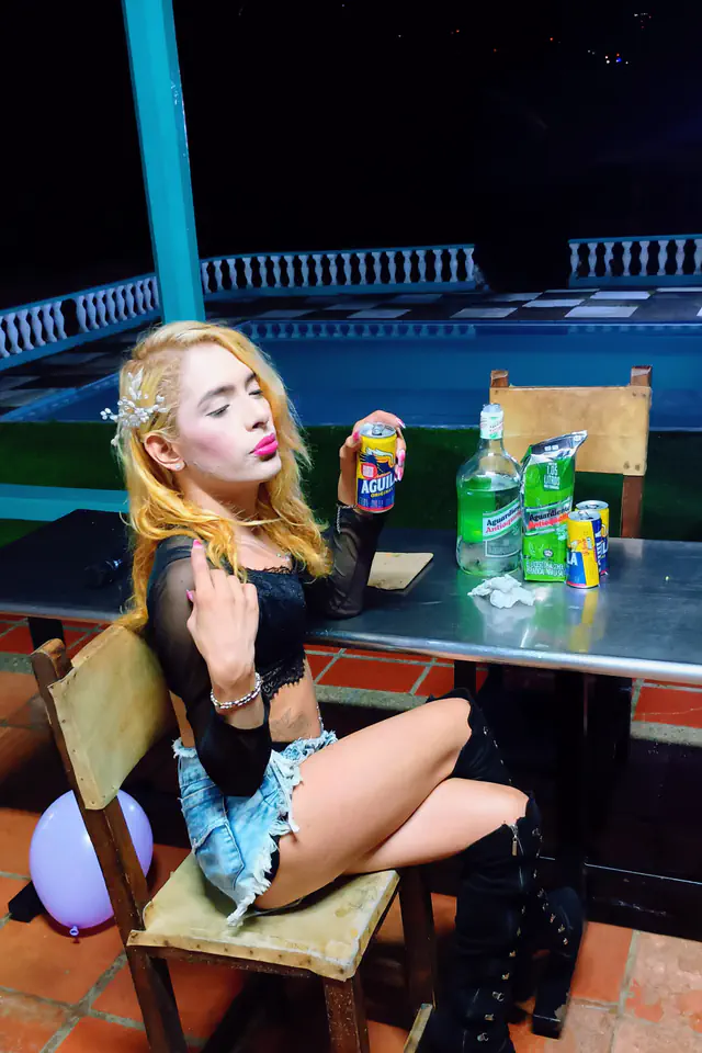 escort-media-aa80ef97-5f7f-4934-9c7d-8e986ab7c02f