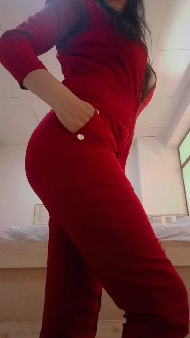 escort-media-aa82d874-0627-49fc-93f8-a0a5442713da