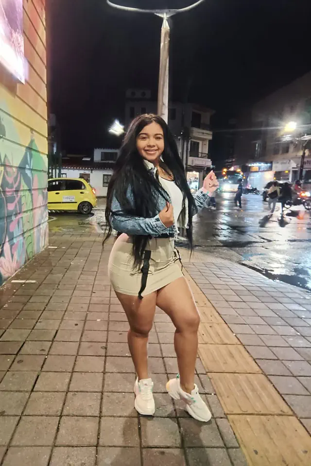 escort-media-aa8ad9e4-27e3-4be0-af0e-82b0b2494199