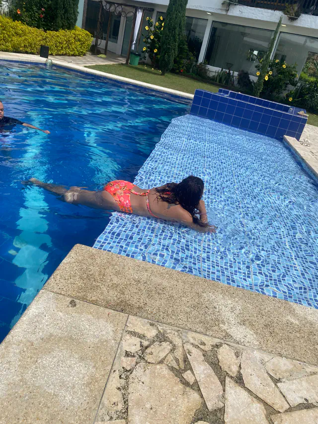 escort-media-aab86553-5147-4349-9ec8-0f5e197c6b0a