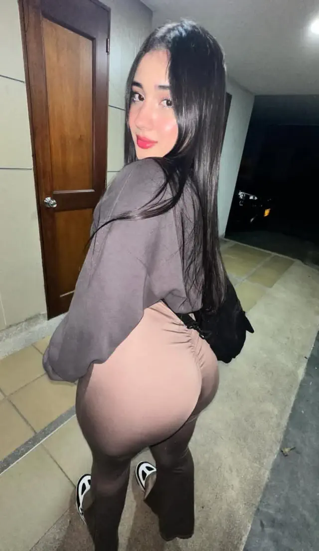 escort-media-ab6173f4-9cd7-4397-b900-6f8b98234382