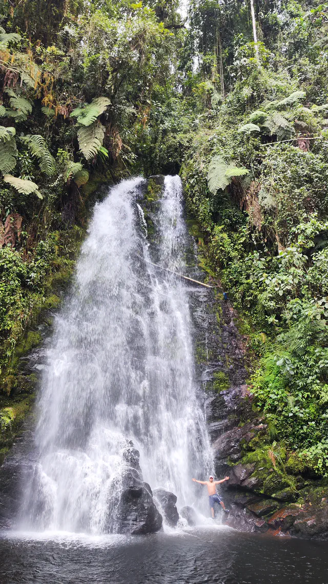 escort-media-ababda76-8cb4-48b7-bfc8-49decb00e02c