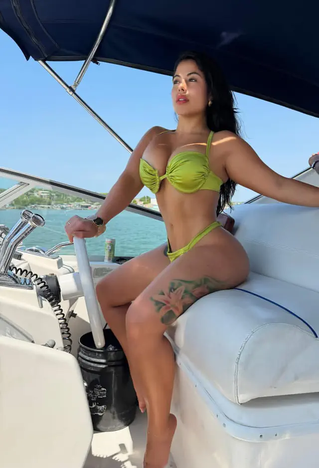 escort-media-ac36302f-bf30-41a9-b4df-e0bbc6d60cc1