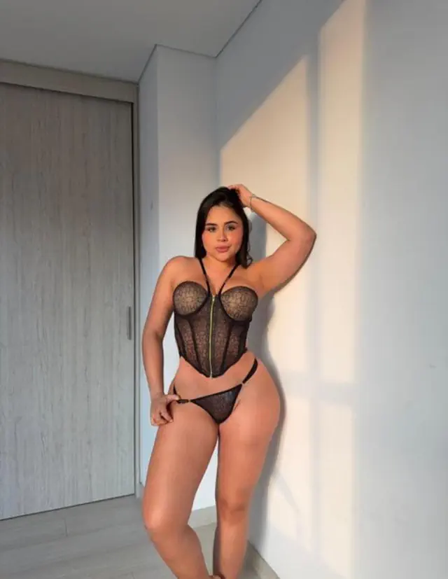 escort-media-ac735023-89f8-425e-a6ec-4efde582bee1