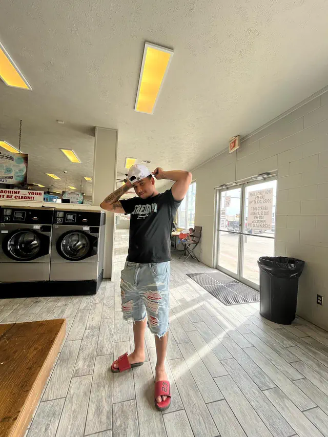 escort-media-ad3f94d8-8099-4aab-8f79-6ea366461721