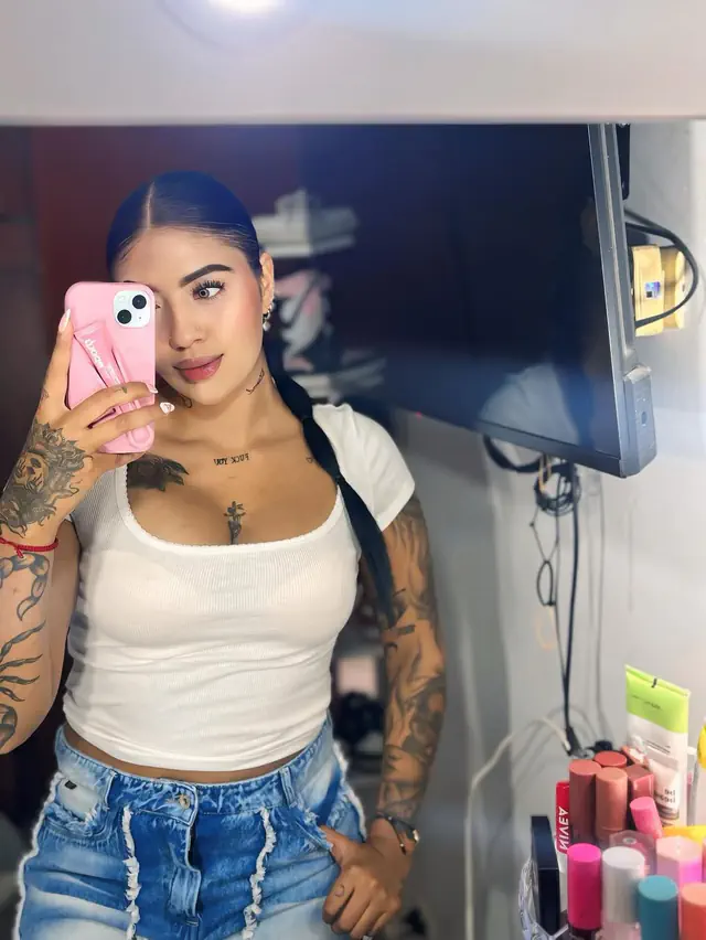 escort-media-ad67b5b9-bc02-4e72-8173-022b86c653eb