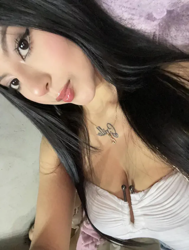 escort-media-ad6aabcf-fed2-40a3-b3cb-3dd0a44f443c
