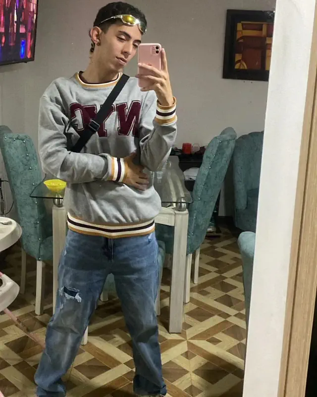 escort-media-ad7a7a59-9052-493d-05ce-02a6c95d3a00