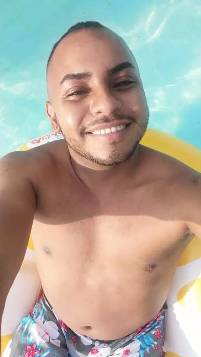 escort-media-ae1a82e6-a2e5-455f-9a7b-ff5b459bb6e1