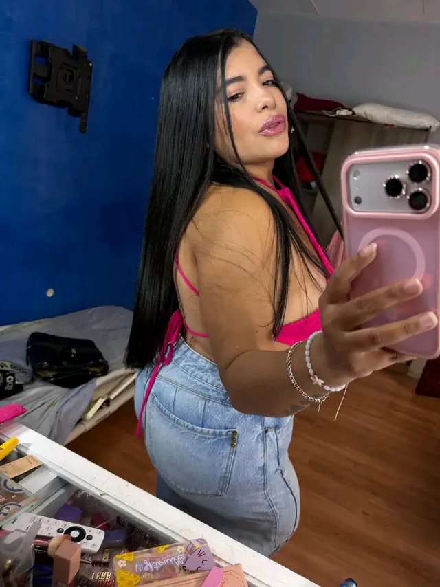 escort-media-ae2a5f0d-aad6-49b3-9ca4-d78d6ad2f6c1