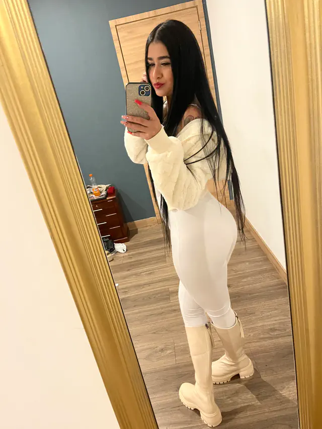 escort-media-af004de1-c7b7-4810-948b-21ad917e315d