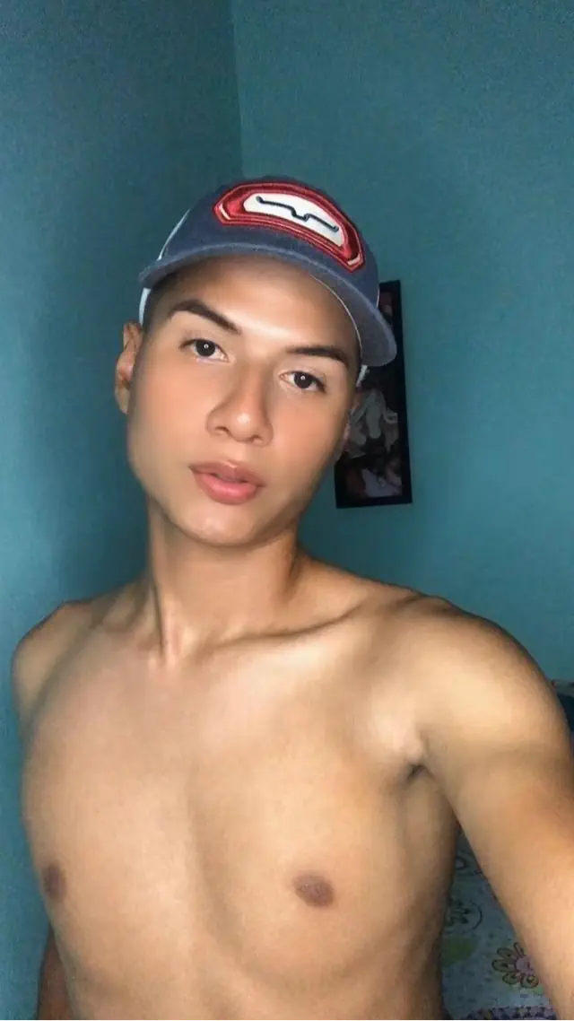 escort-media-af4bd661-26a8-4f9b-bd83-9bb08c509e53