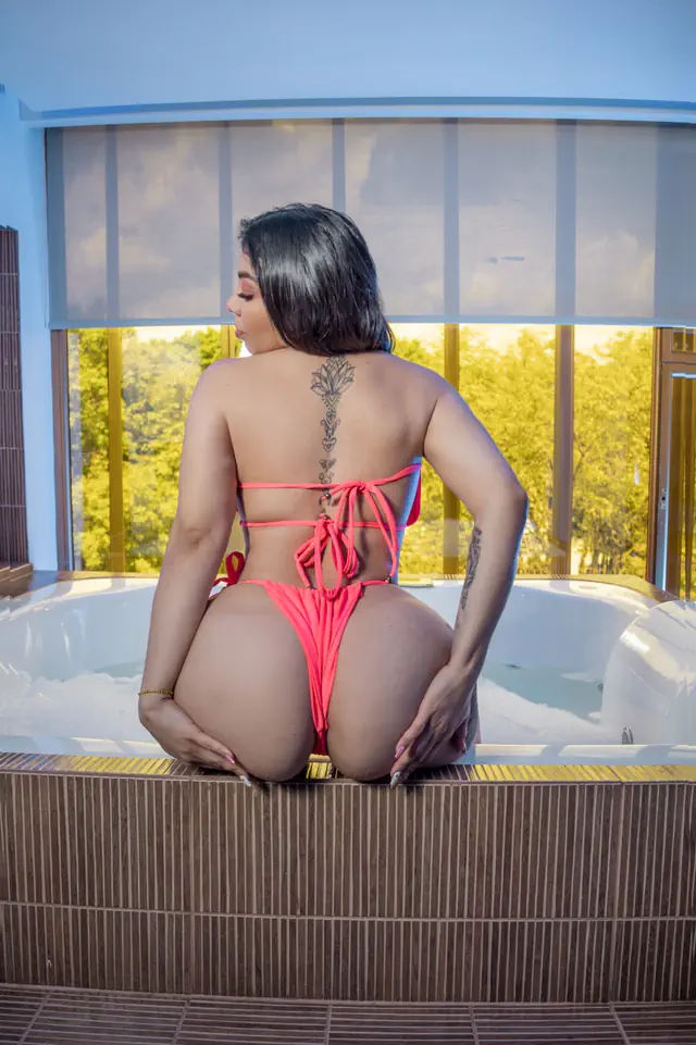 escort-media-af852133-814b-41bd-8d9f-3346d6742a2d