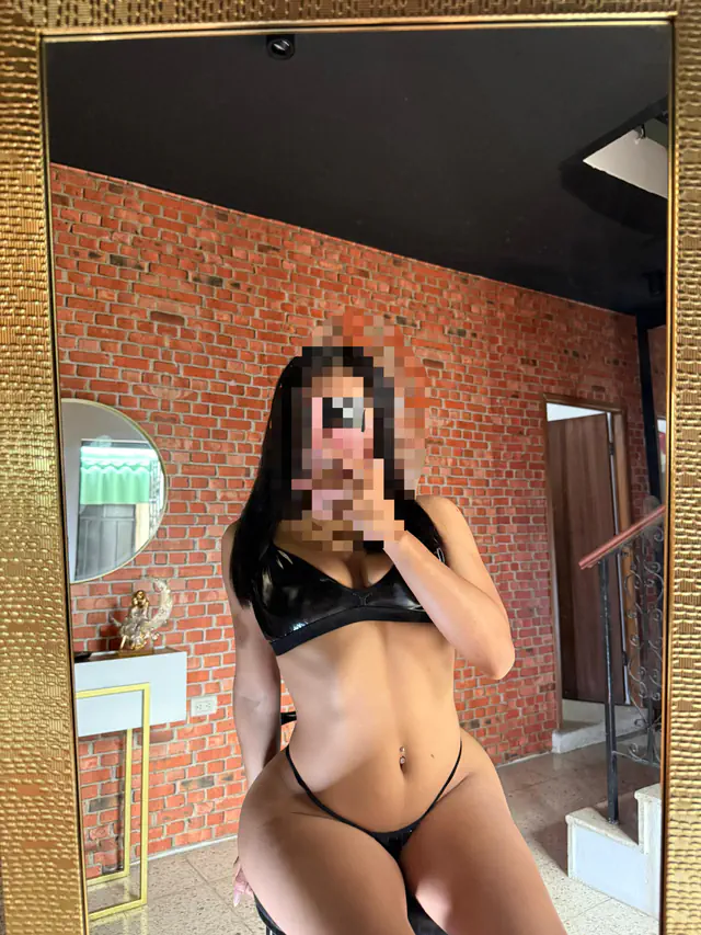 escort-media-afe3ca1d-1fca-4c0a-adc9-d3c5c8133f57