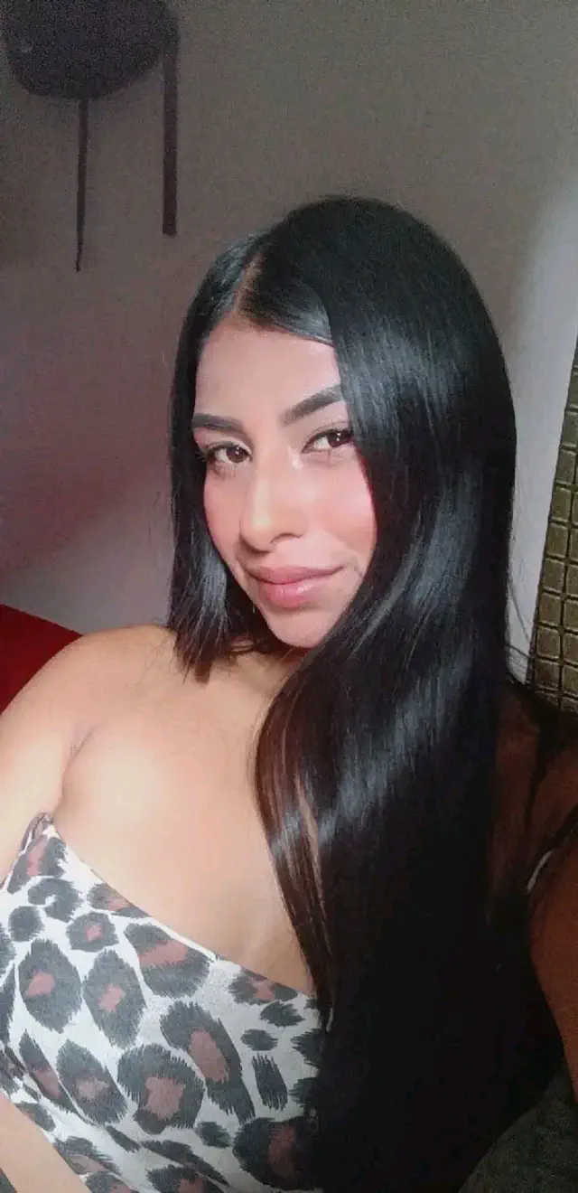 escort-media-b003e826-e3b6-42bc-a352-8ea5f5a6c023