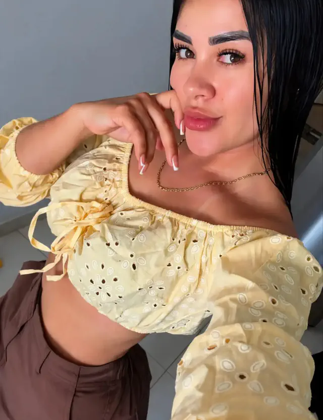 escort-media-b02397ee-4ee9-4d79-8d2f-7c2f05da98a6